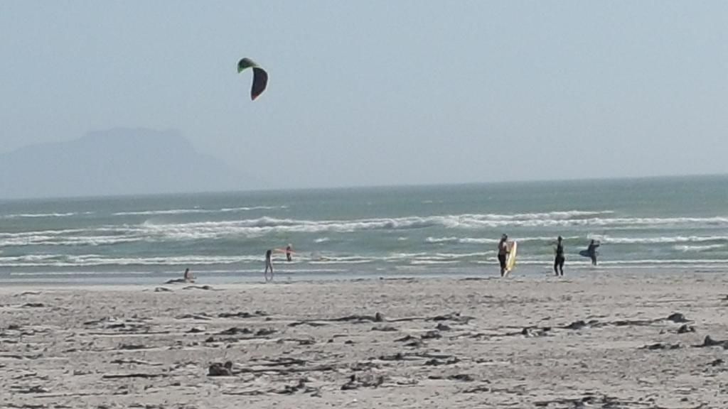 Atlantic Loft - Open Plan Apartment With Sea Views Melkbosstrand Luaran gambar